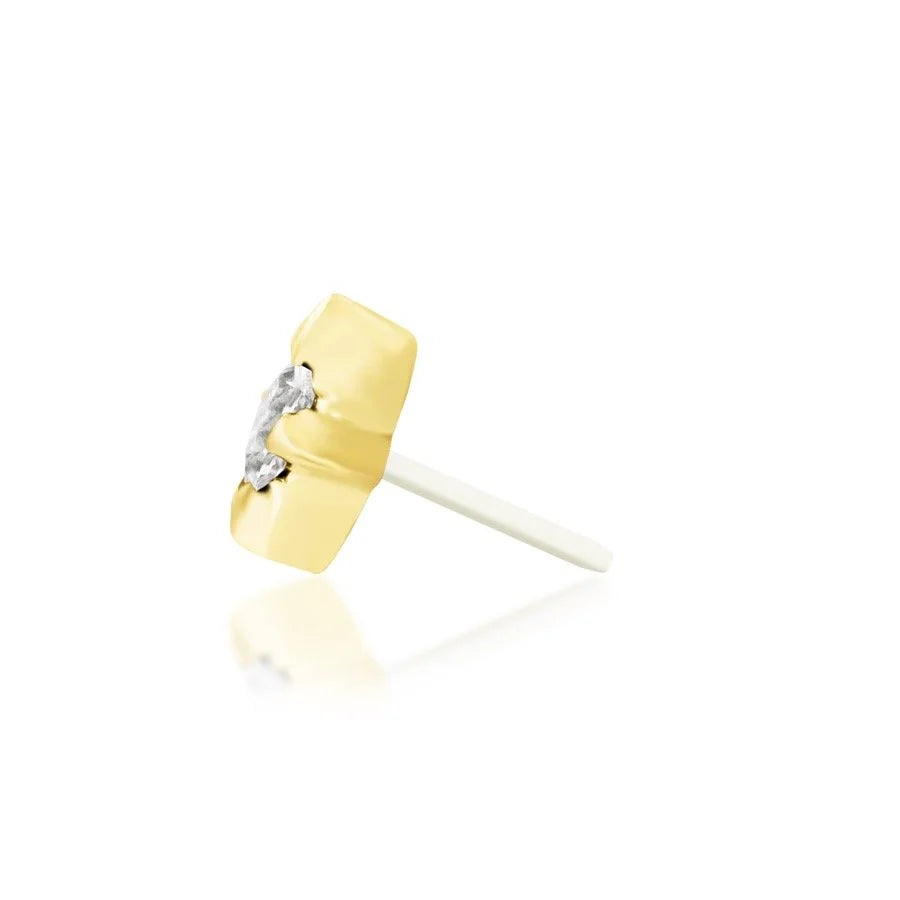 Detail view of the Junipurr Corvin end in yellow gold