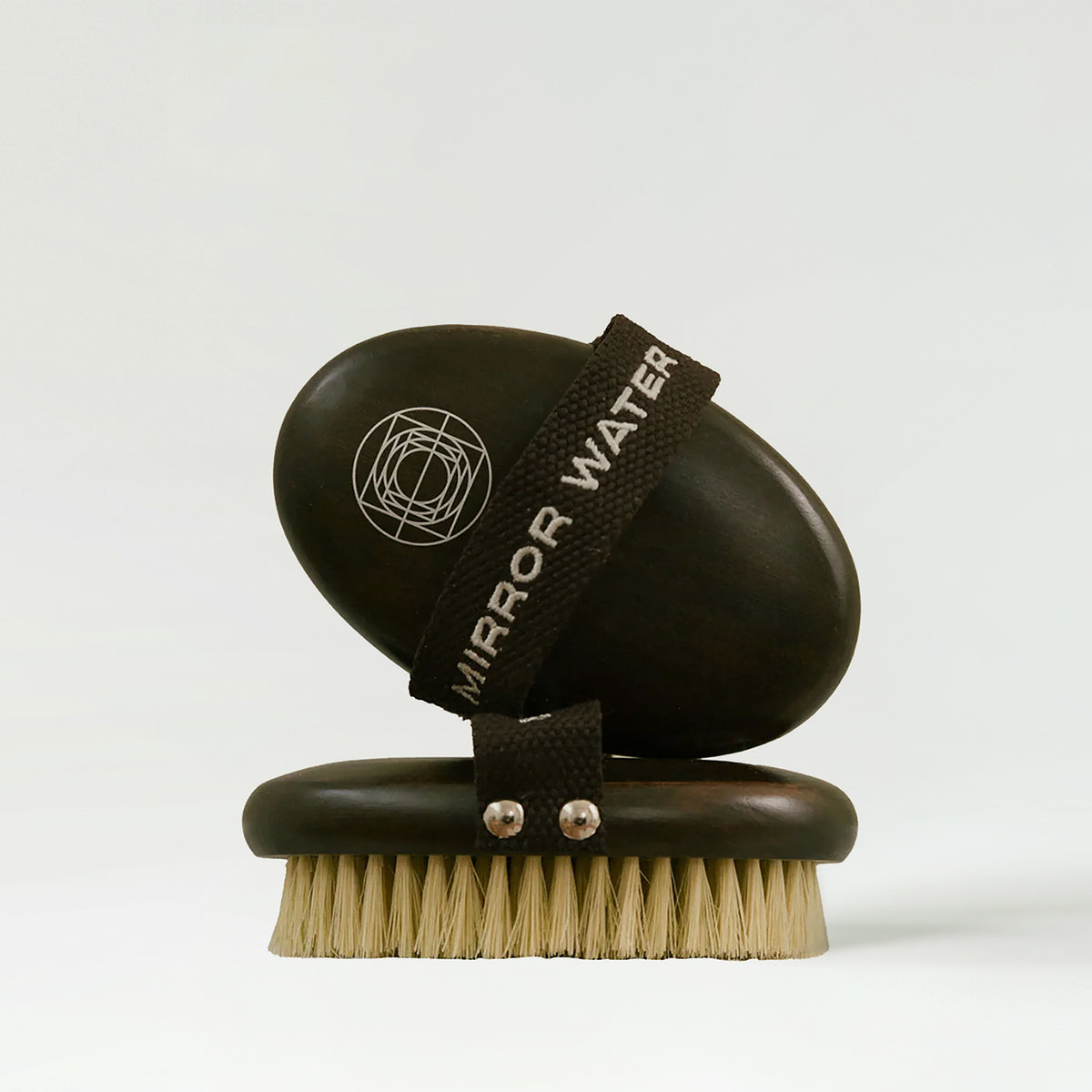 MIRROR WATER BUFF body dry brush in black with natural bristles